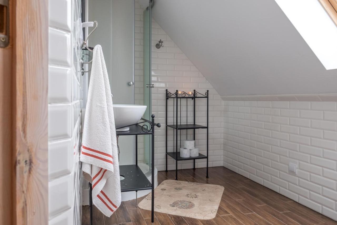 Miodowa Kolonia Bed & Breakfast Białowieża Dış mekan fotoğraf