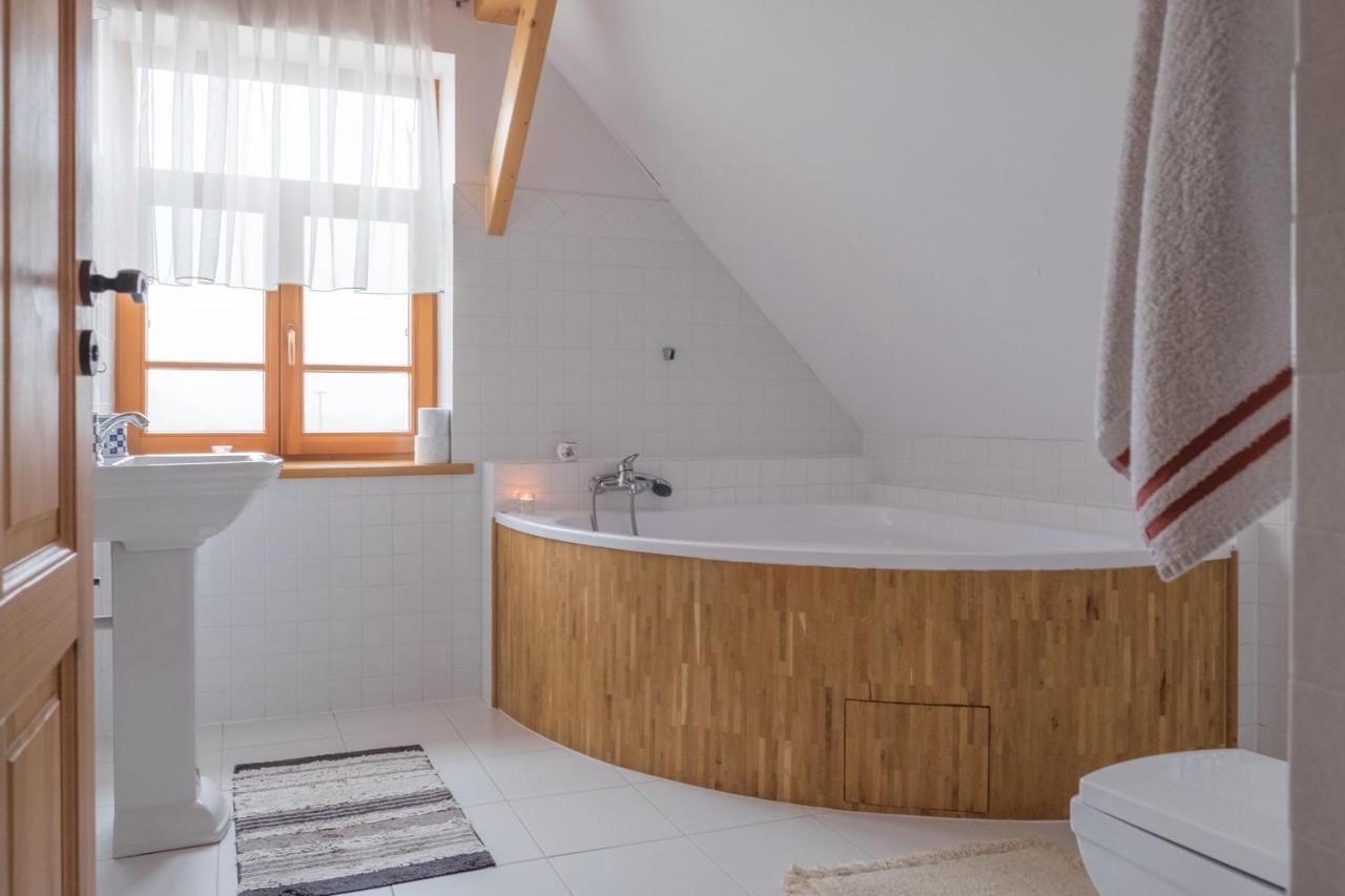 Miodowa Kolonia Bed & Breakfast Białowieża Dış mekan fotoğraf