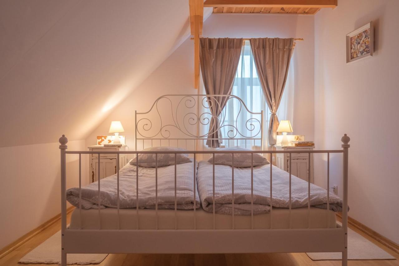 Miodowa Kolonia Bed & Breakfast Białowieża Dış mekan fotoğraf
