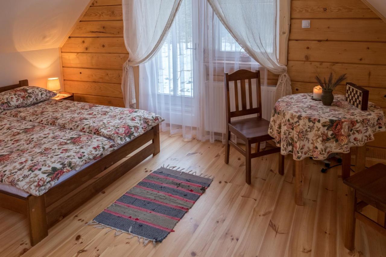 Miodowa Kolonia Bed & Breakfast Białowieża Dış mekan fotoğraf