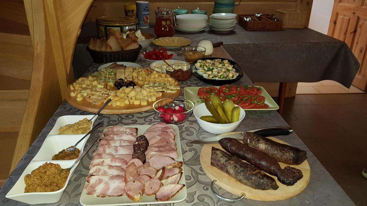 Miodowa Kolonia Bed & Breakfast Białowieża Dış mekan fotoğraf